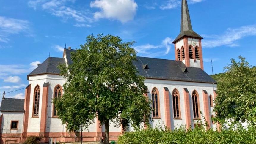 2026-05-06 Kirche Fell