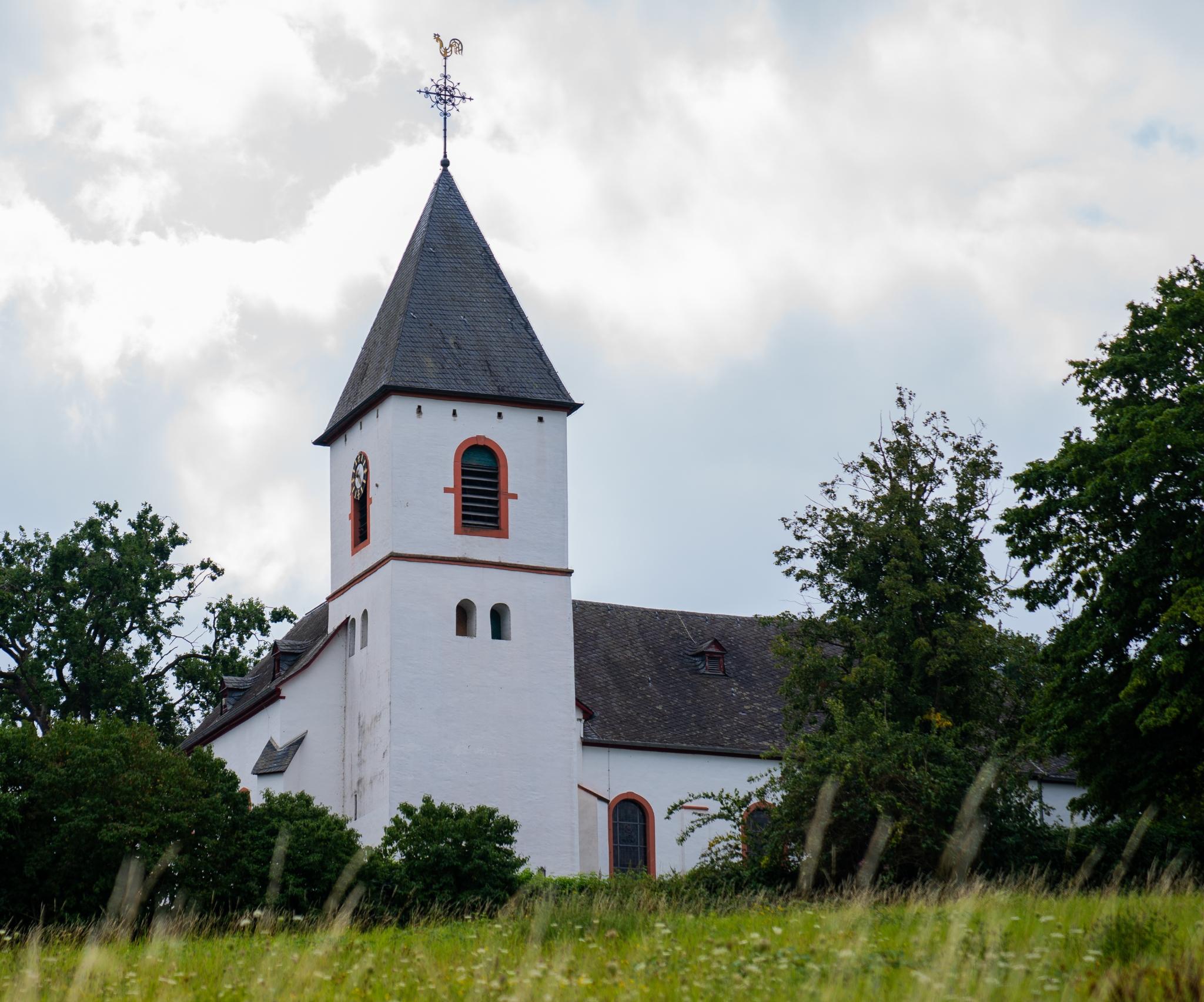 Kirche Riol (c) Lena Engelskirchen Kirche Riol