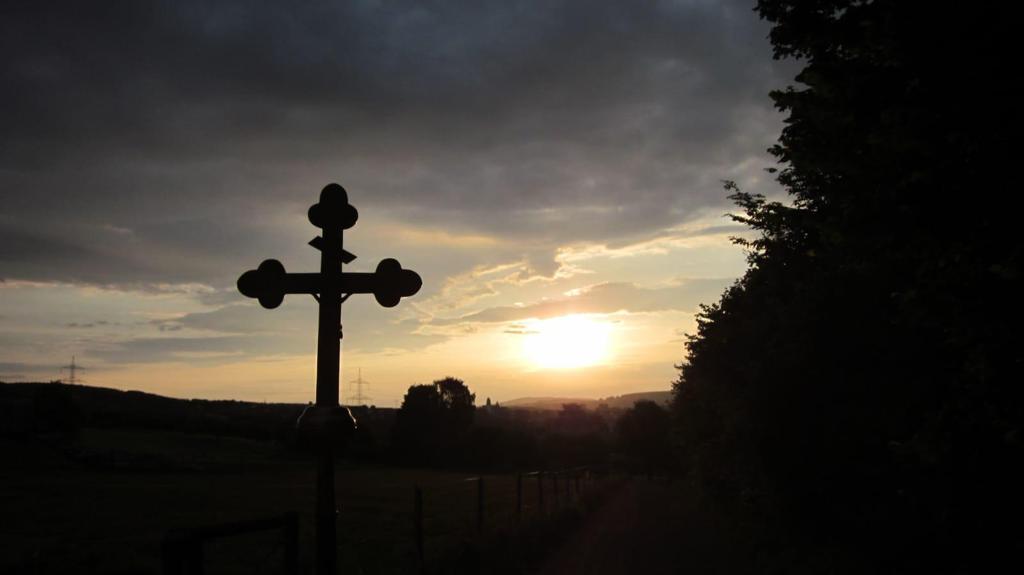 Kreuz Sonnenaufgang