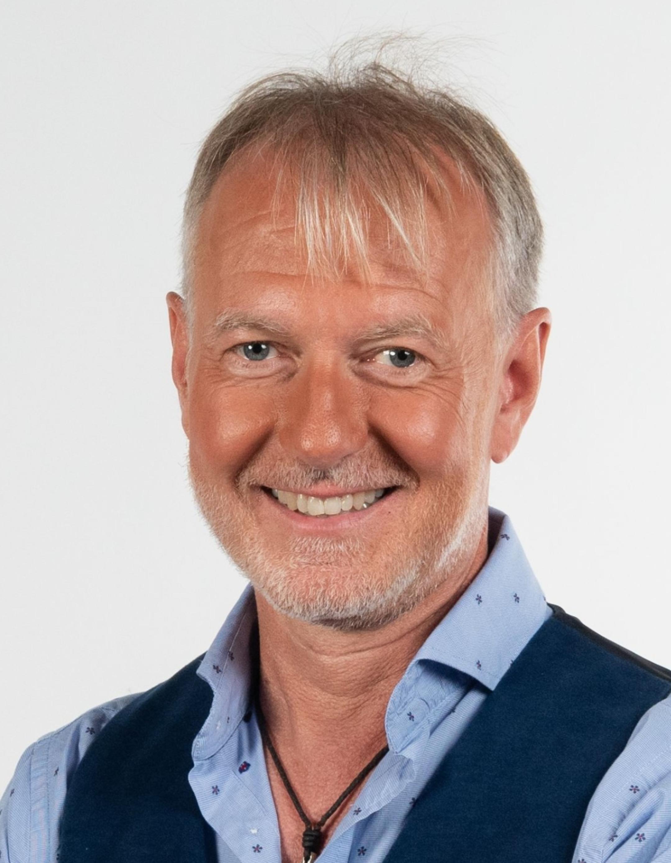 Rüdiger Glaub-Engelskirchen, schmal