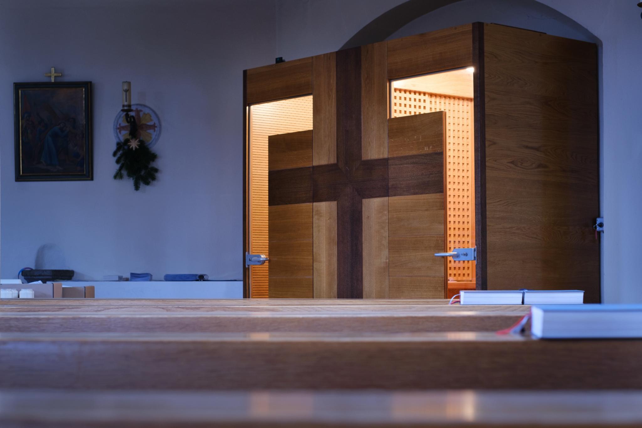 beichte (c) Markus Weinländer in: Pfarrbriefservice.de beichte